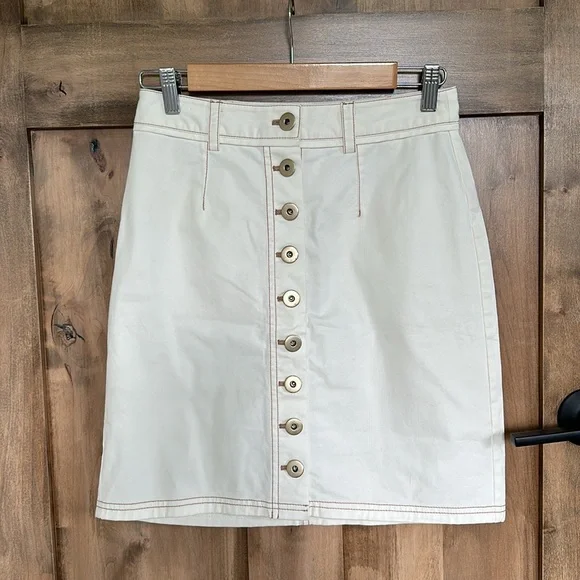 Kate Spade button down ivory white mini skirt - Picture 2 of 13
